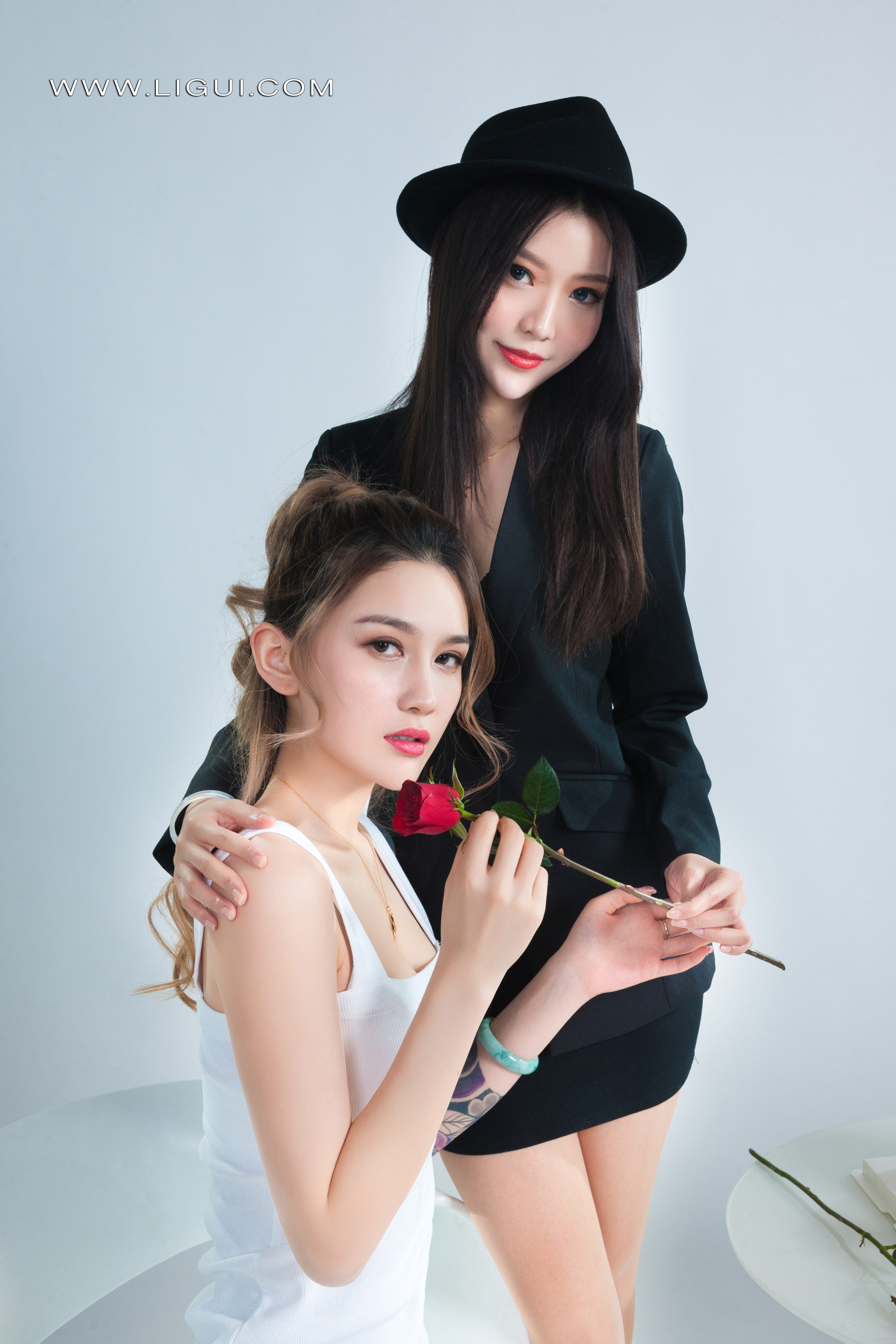 Ligui丽柜 2022.02.11 《双生花-情人之吻》甜甜&钟情